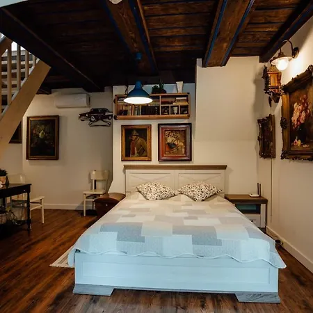 Dom Berg Apartment