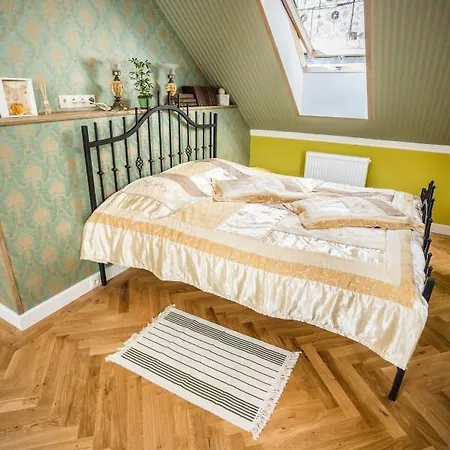 Dom Berg Apartment